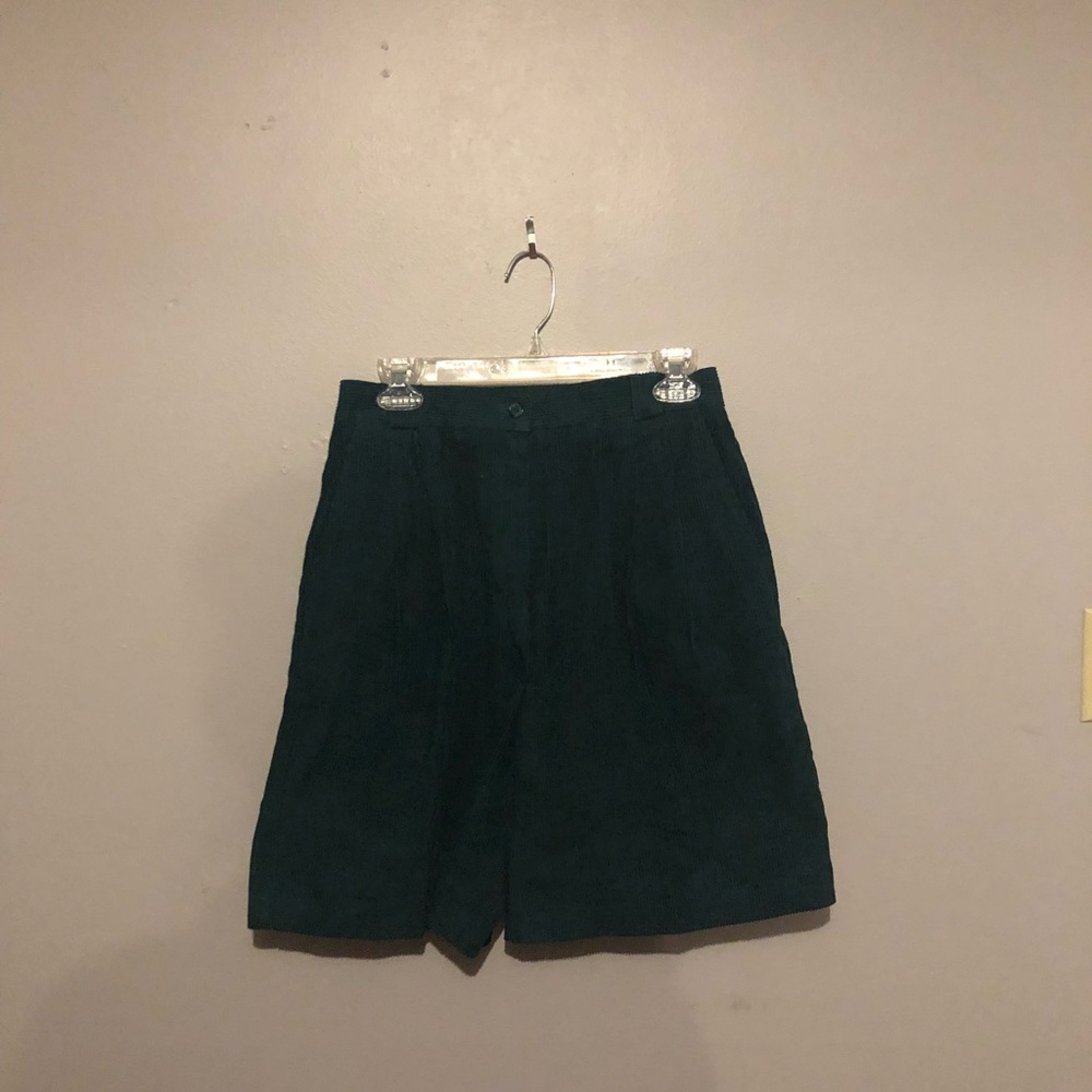 VTG Counyerparts Corduroy Hight Waisted Shorts